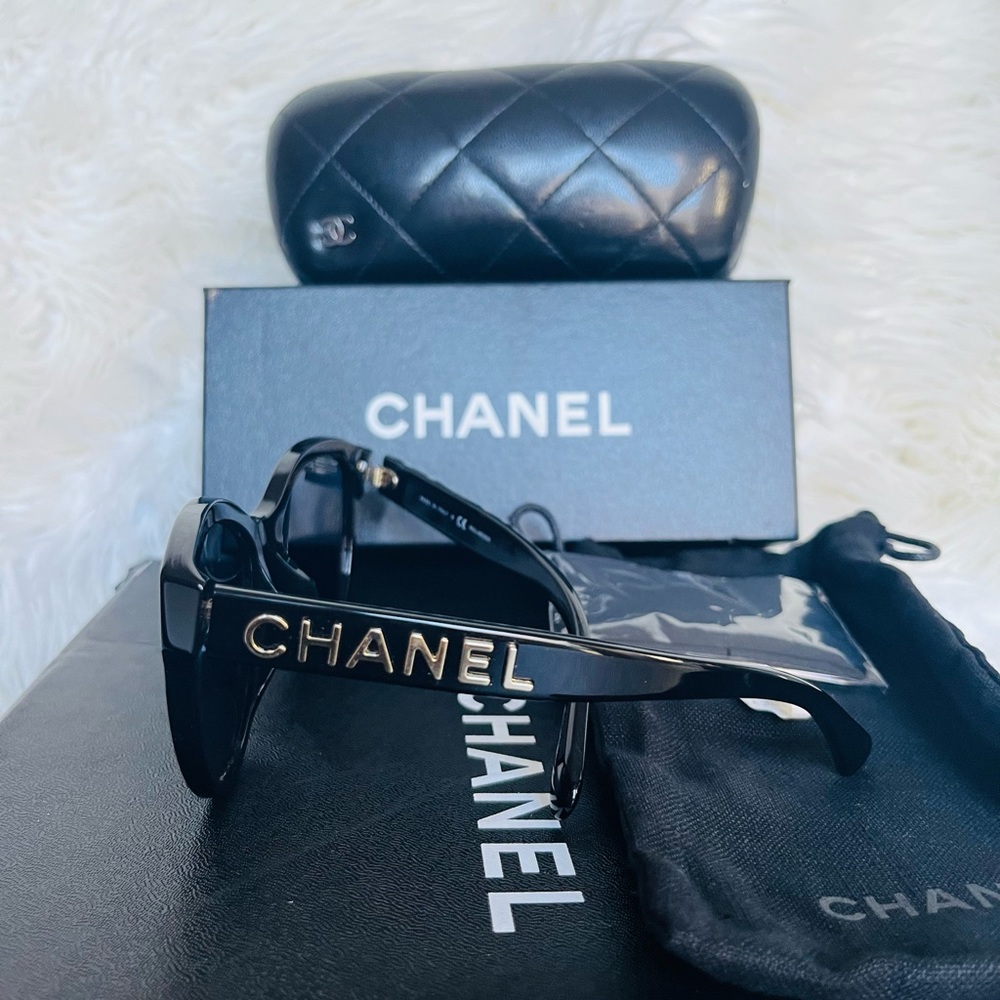 Chanel Logo Sunglasses - Picture 3 of 8